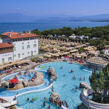 Piani Di Clodia Holidaypark Hotel Lazise Luaran gambar