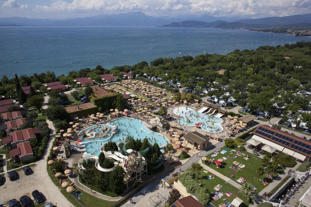 Piani Di Clodia Holidaypark Hotel Lazise Luaran gambar