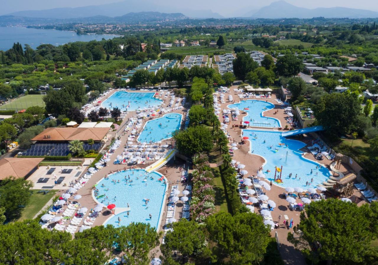 Piani Di Clodia Holidaypark Hotel Lazise Luaran gambar